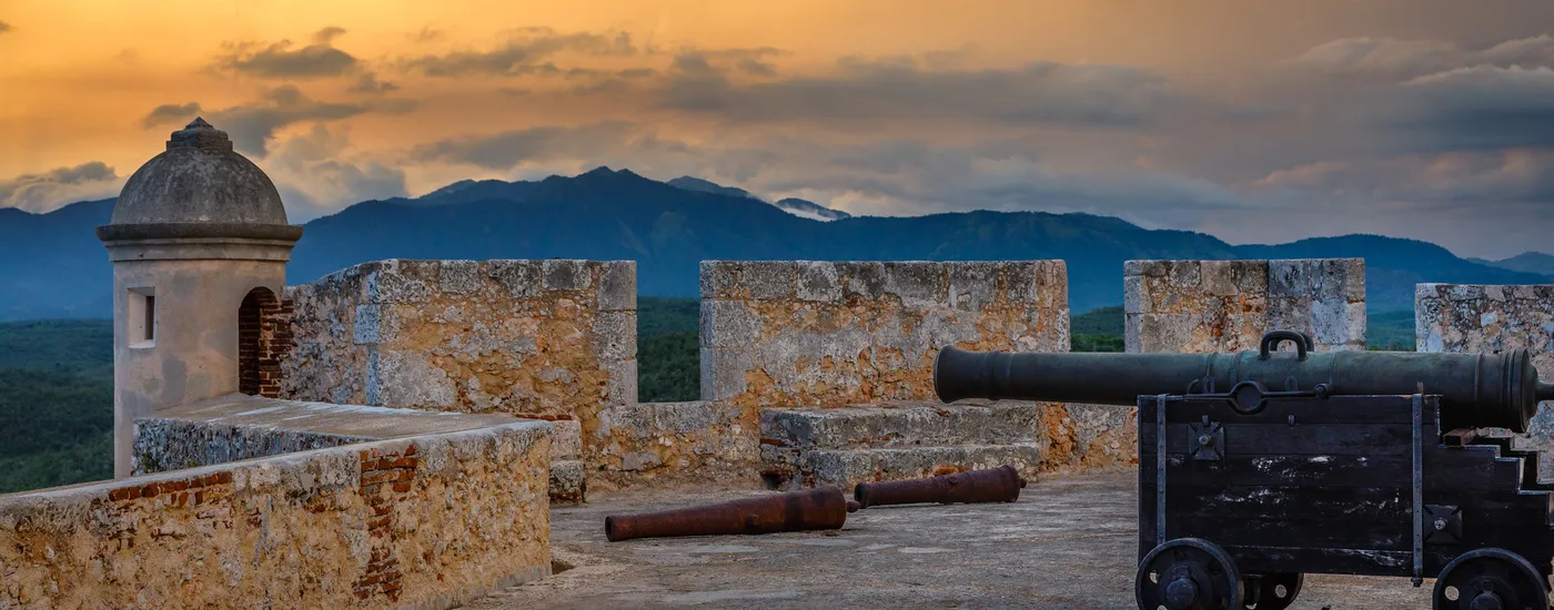 kuba-santiago-de-cuba-el-morro-istock-927355466