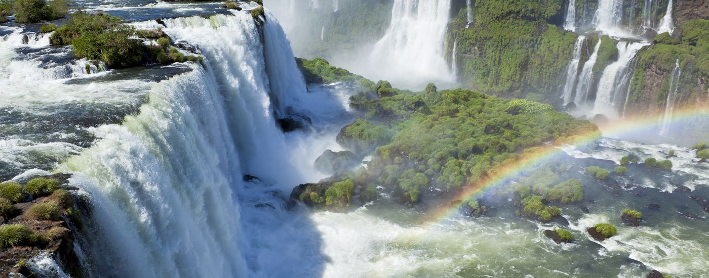 Argentinien Iguazu Wasserfälle Garganta del Diablo iStock 155384430