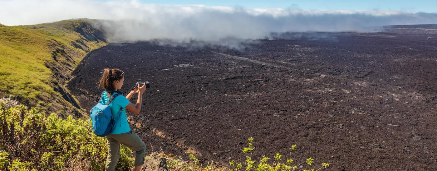 Ecuador - Galapagos - Isabella - Vulkan-AdobeStock