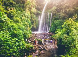 Indonesien-Lombok Island-Tiu Kelep_Waterfall