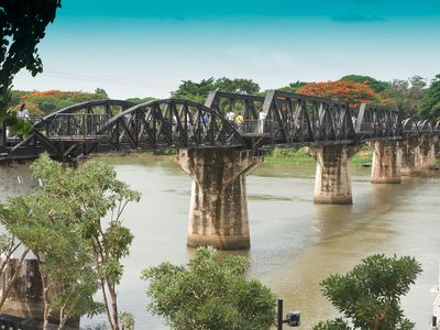 Thailand Kanchanaburi River Kwai Bridge AdobeStock 42835578