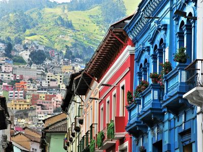 Ecuador Quito koloniale Architektur AdobeStock 184855502 resized