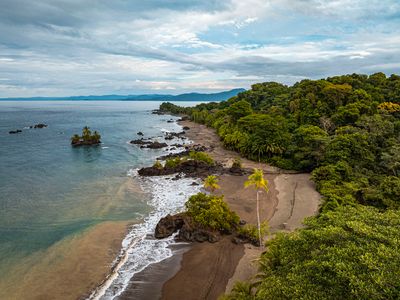 Kolumbien - Nuqui AdobeStock_843662616