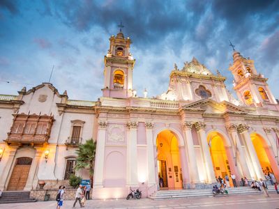 Argentinien- Salta- Catedral- Latinconnect