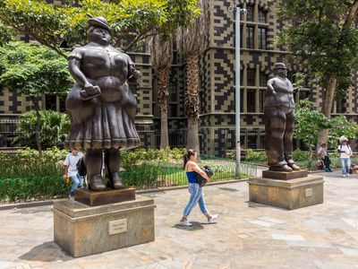 Kolumbien-Medellín-Skulpturen-Neptuno