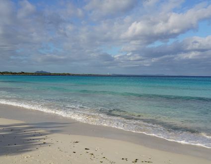 Strandverlängerung im Badeort Guardalavaca