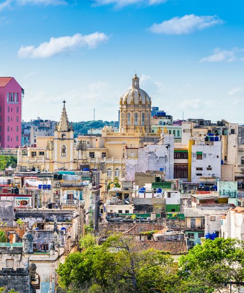 Kuba-Havanna-Skyline-istock-905996466