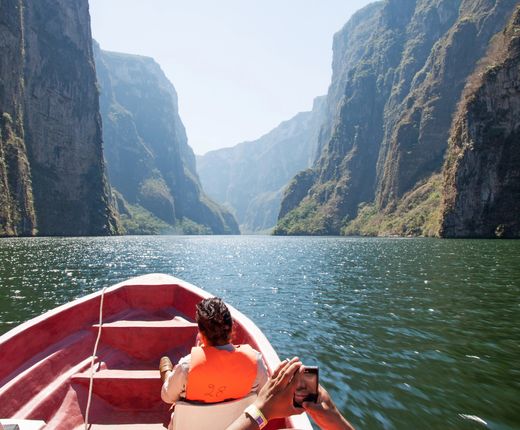 Mexiko_Chiapa_SumideroCanyon_Boot_Deposit