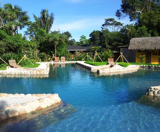 Ecuador_HakunaMatata_Poolbild