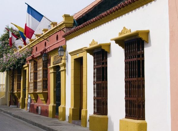 Hotel Tres Banderas