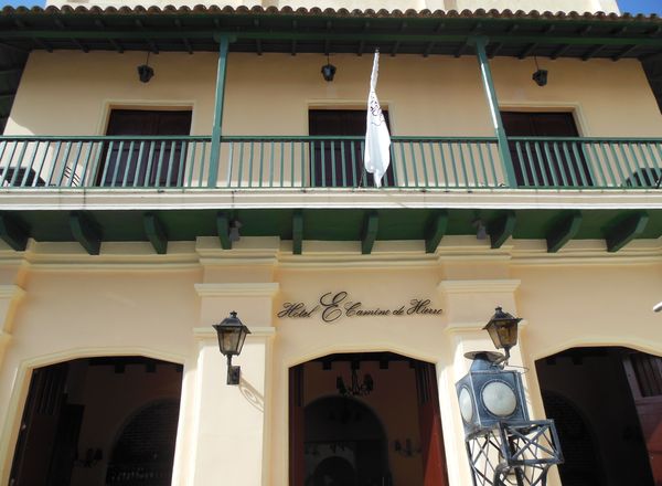 Hotel E Camino de Hierro