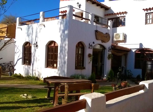 Los Toneles Hotel