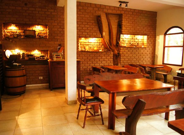 Los Toneles Hotel