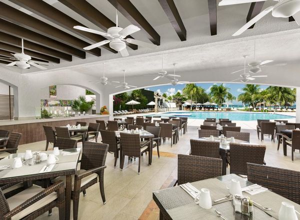 Hotel Beachscapes Kin Ha