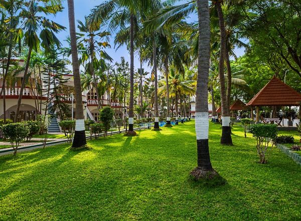 Ideal River View Resort