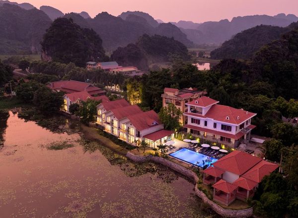 Tam Coc La Montagne Resort & Spa