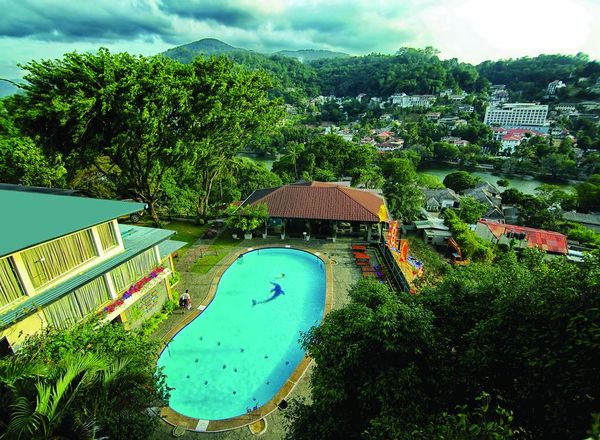 Thilanka Hotel