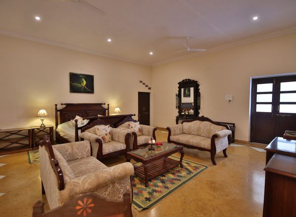 Roop Niwas Kothi