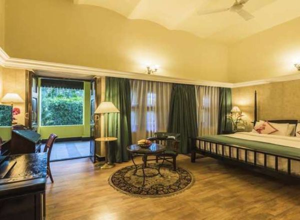Royal Orchid Metropole