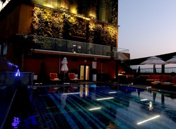 Madin Hotel