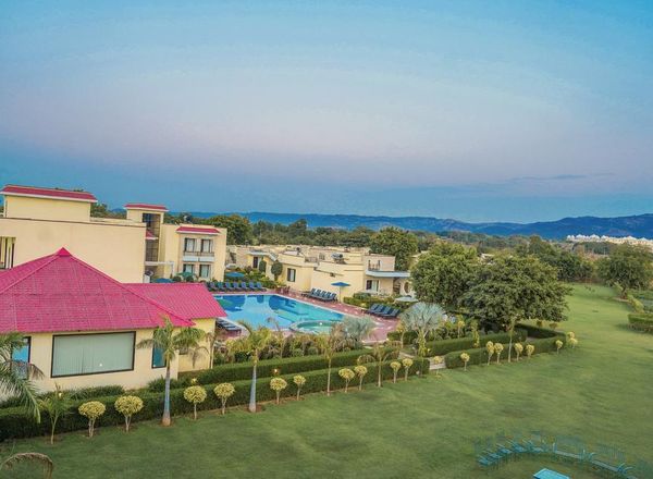 Hotel Jungle Vilas