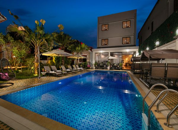 Tam Coc Holiday Hotel & Villa