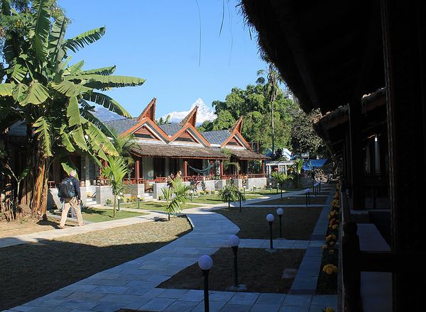 Lake View Resort