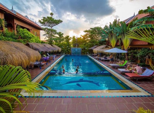 Delux Villa Hotel Battambang
