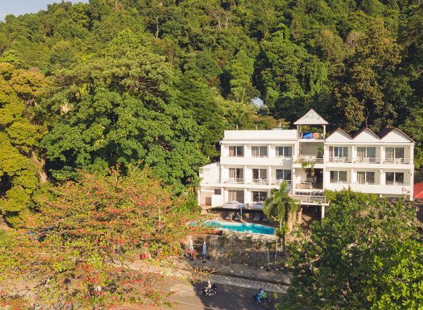 Saravoan-Kep Hotel