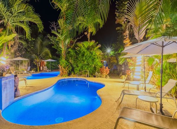 El Encanto Hotel