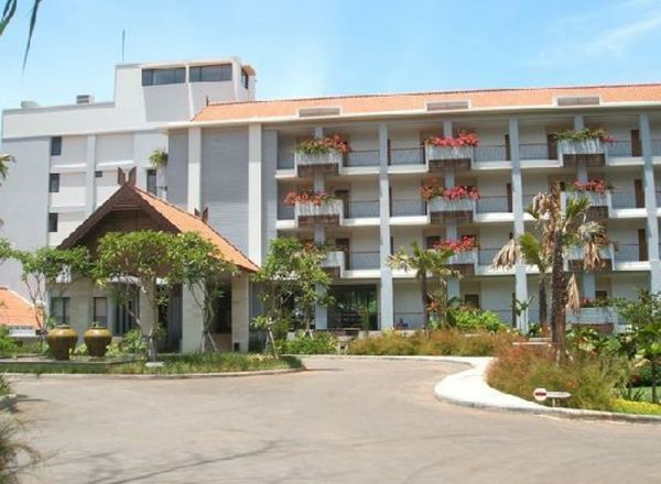 Bintang Flores Hotel