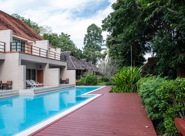Bella Villa Resort