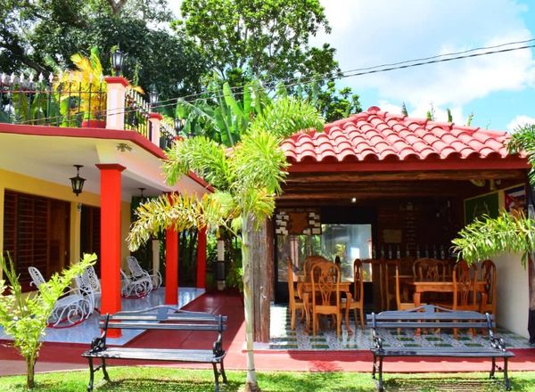 Villa El Habano