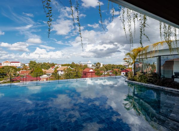 Sarai Resort and Spa