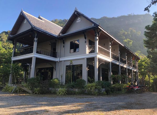 Nong Khiaw View Point Hotel & Resort