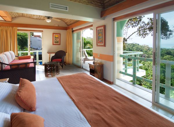 Si Como No Resort & Wildlife Refuge