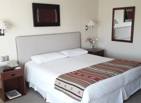 Almacruz Hotel