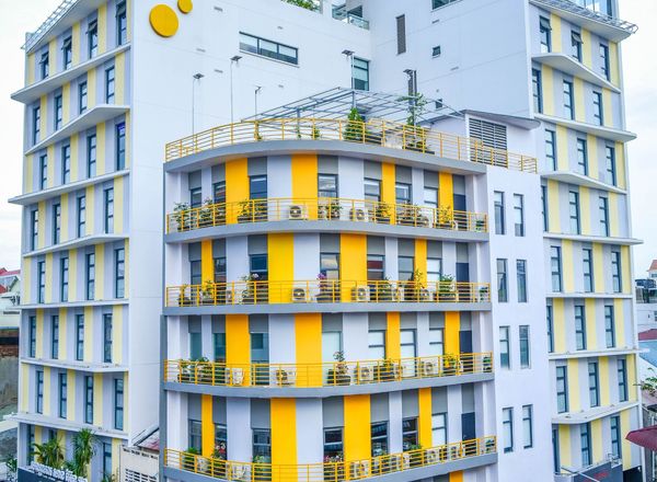 Sun and Moon Urban Hotel