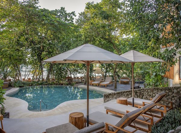 Arenas del Mar Beachfront & Rainforest Resort