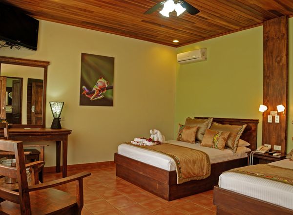 Volcano Lodge, Hotel & Thermal Experience