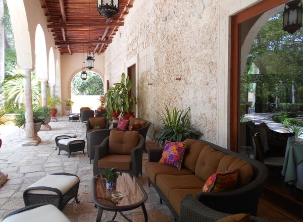 Hacienda Chichen Resort