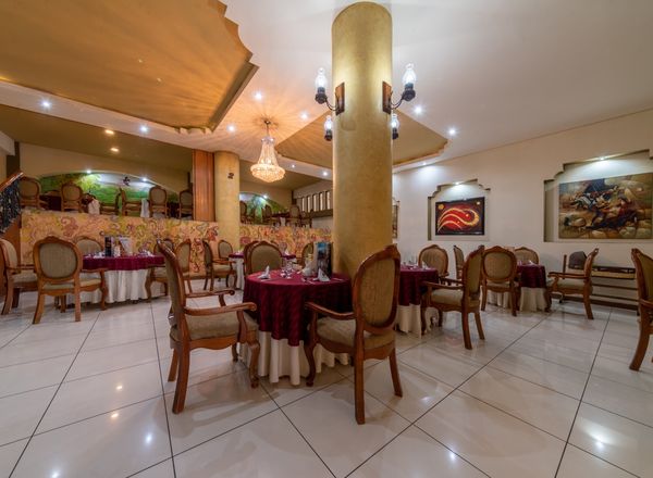 Hotel Ruinas Resort