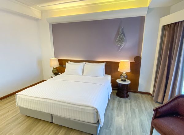 Krungsri River Hotel