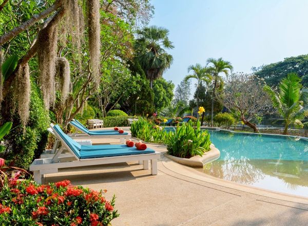 Lampang River Lodge Hotel