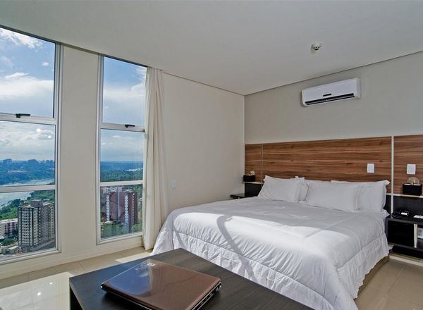 Hotel Wyndham Golden Foz Suites