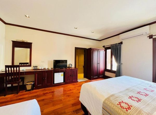 Houngvilai Hotel