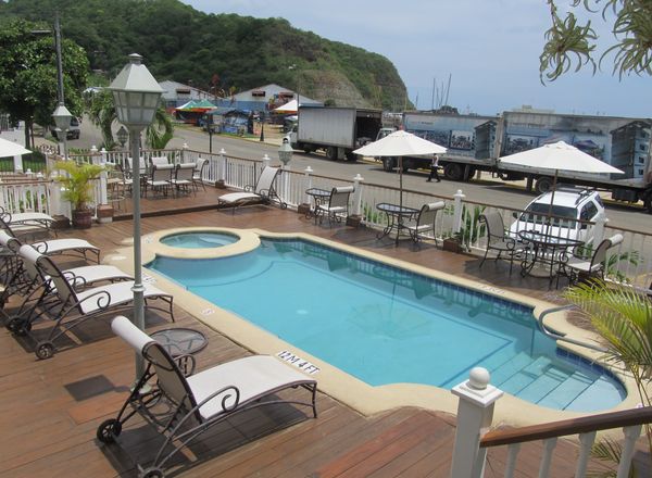 Hotel Victoriano