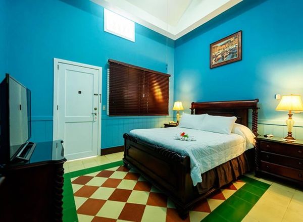 Hotel Victoriano