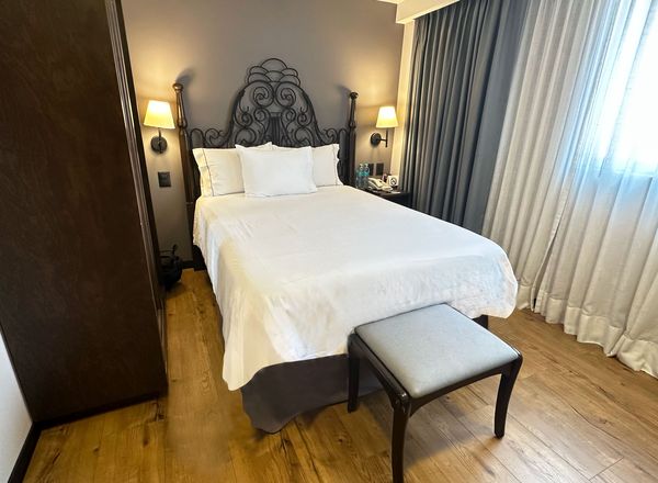 Hotel Canada Central