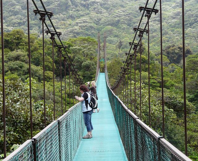 costa rica monteverde panorama